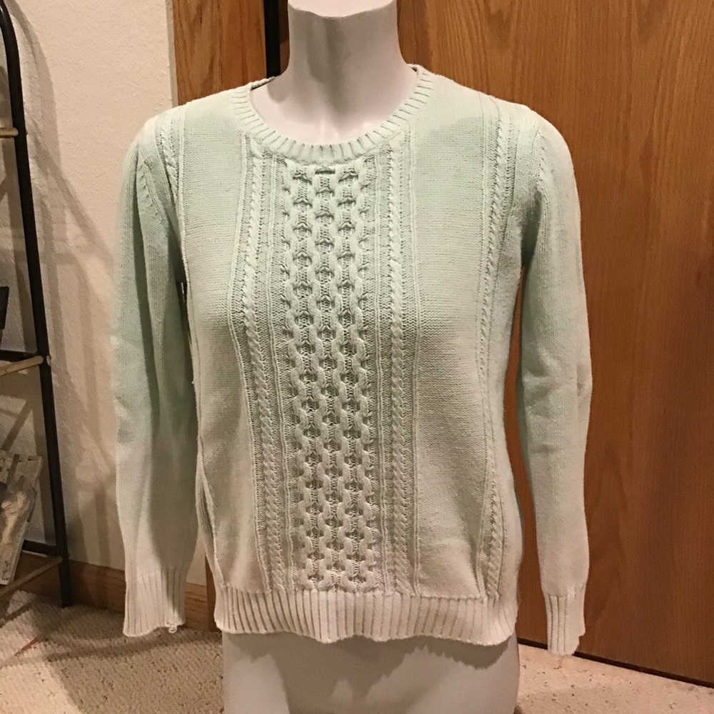 Forever 21 Light Green Ombré Cable Knit Sweater